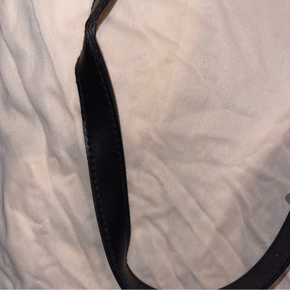 NEW VINTAGE w/TAGS GUESS Crossbody - Picture 11 of 11